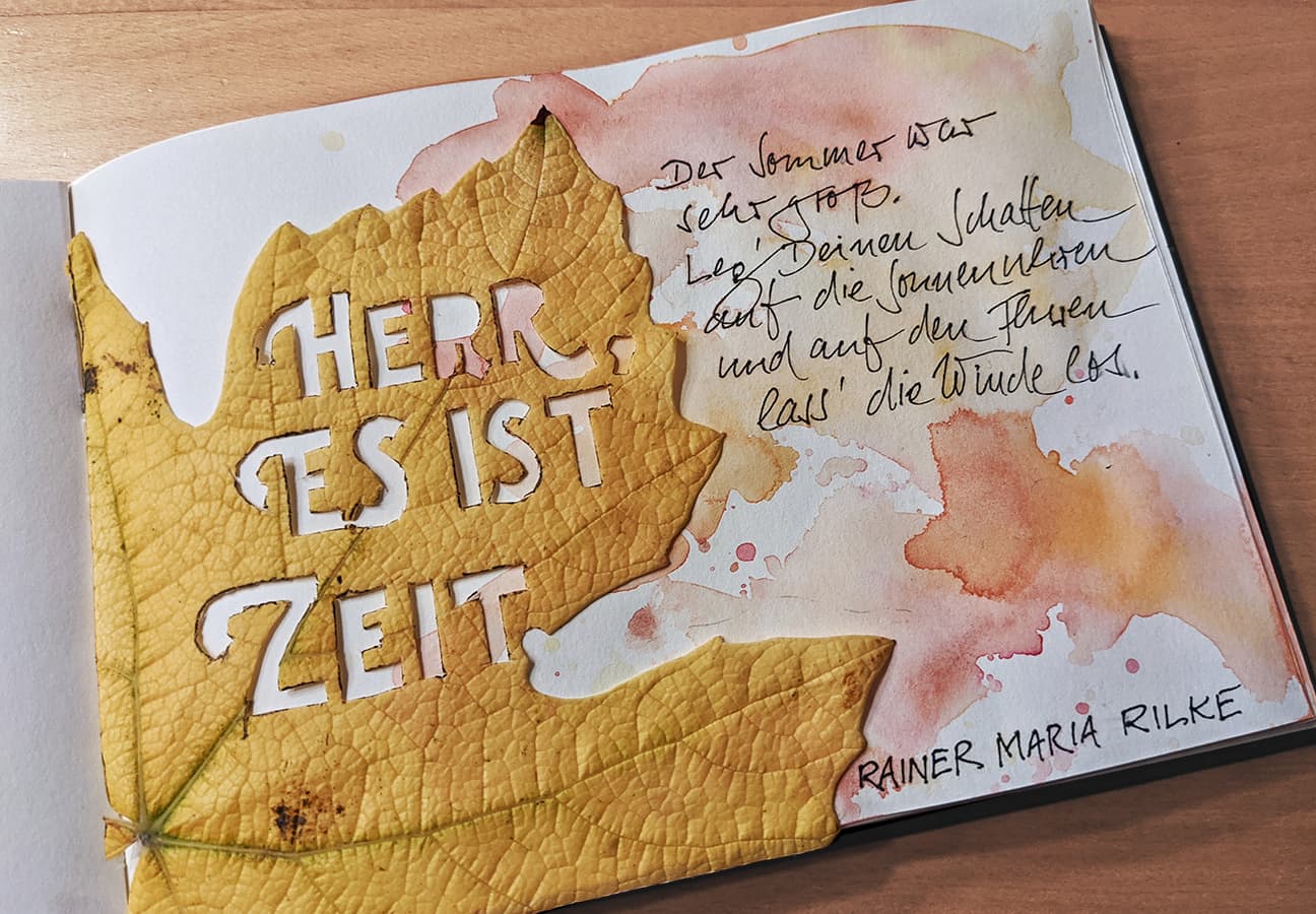 #18 #rainermariarilke, #herbstgedicht, wine leaf, papercut @indigraphpen, @schmincke_official, coronadoodles to be continued